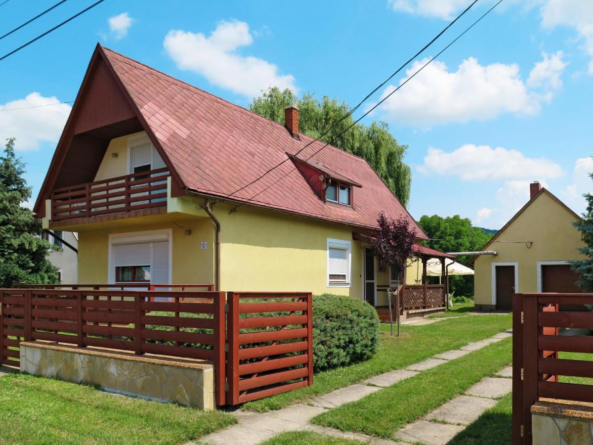 Holiday Home Emi - Bac110 By Interhome Badacsonytomaj Esterno foto